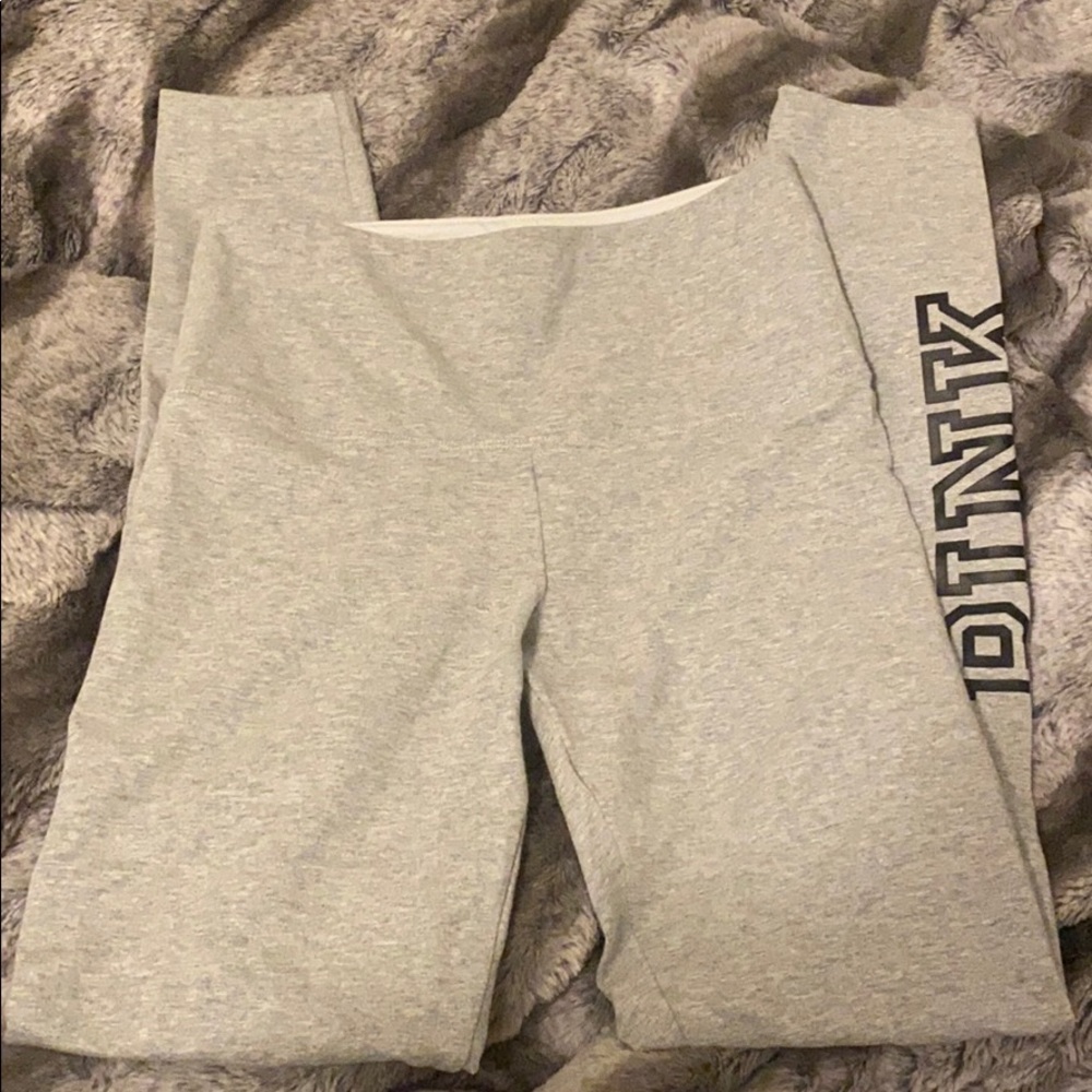 NWOT Victoria’s Secret pink leggings